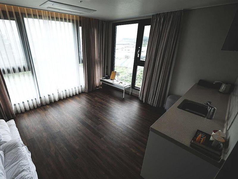 Hotel Seogwipean مدينة سيوجويبو المظهر الخارجي الصورة
