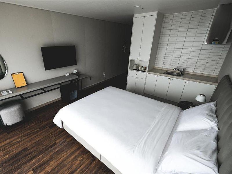 Hotel Seogwipean مدينة سيوجويبو المظهر الخارجي الصورة