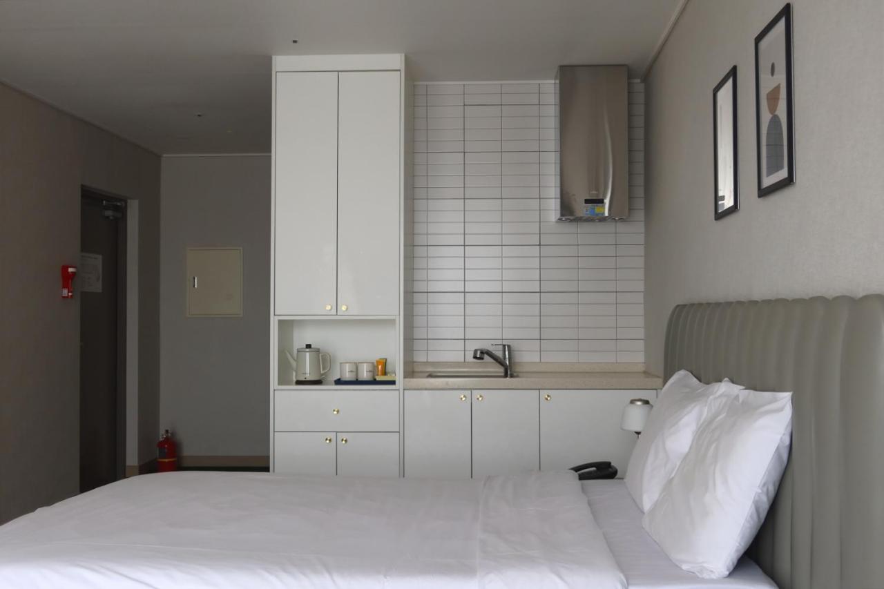 Hotel Seogwipean مدينة سيوجويبو المظهر الخارجي الصورة