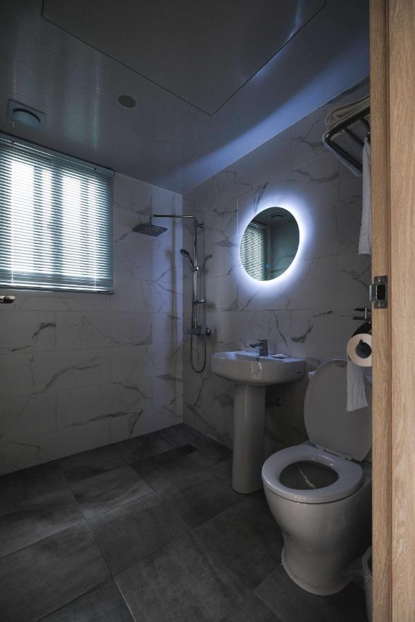 Hotel Seogwipean مدينة سيوجويبو المظهر الخارجي الصورة